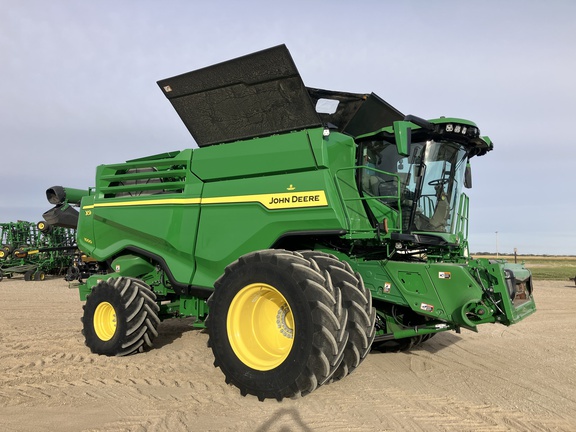 2023 John Deere X9 1000 Combine