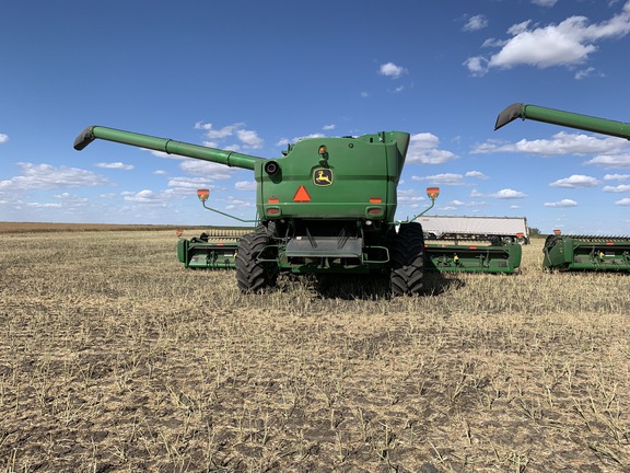 2018 John Deere S790 Combine
