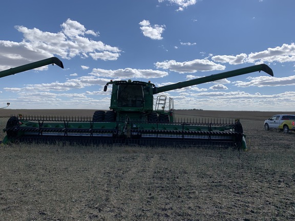 2018 John Deere S790 Combine