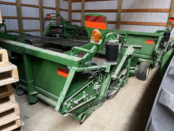 2018 John Deere 615P Header Combine