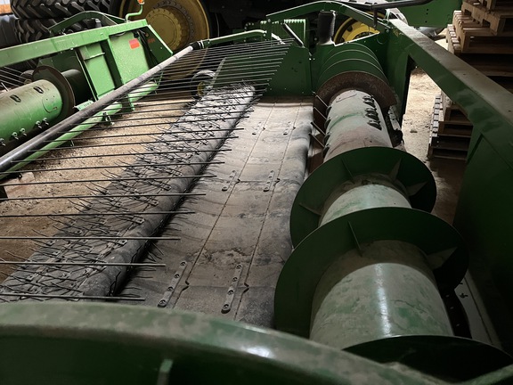 2018 John Deere 615P Header Combine
