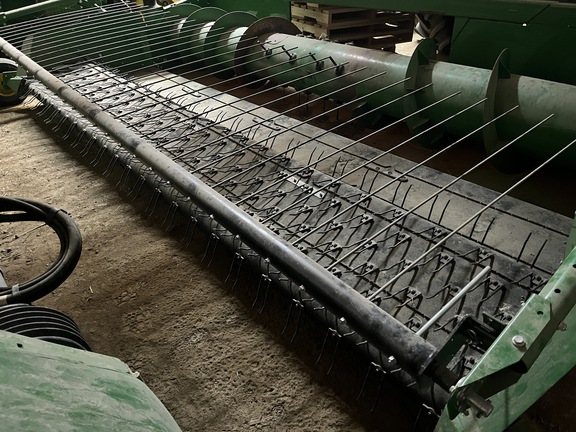 2018 John Deere 615P Header Combine