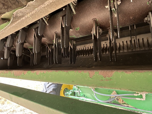 2006 John Deere 9660 WTS Combine