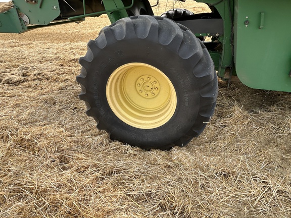 2006 John Deere 9660 WTS Combine