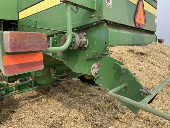 2006 John Deere 9660 WTS Combine