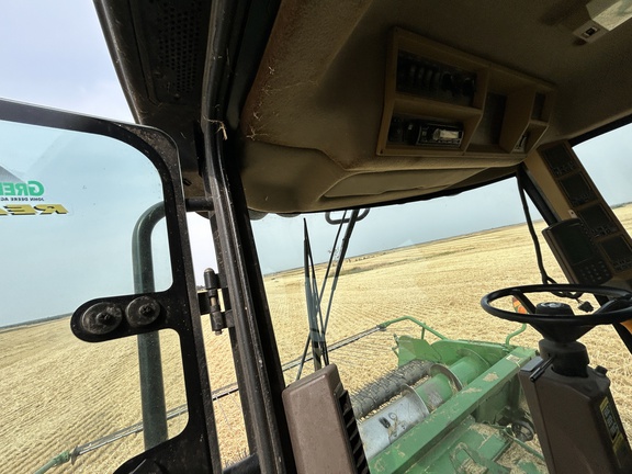 2006 John Deere 9660 WTS Combine