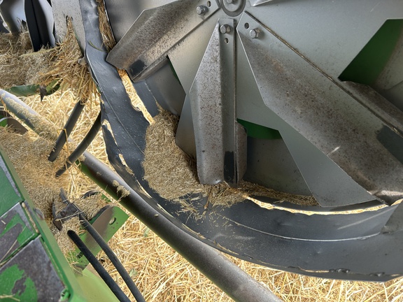 2006 John Deere 9660 WTS Combine