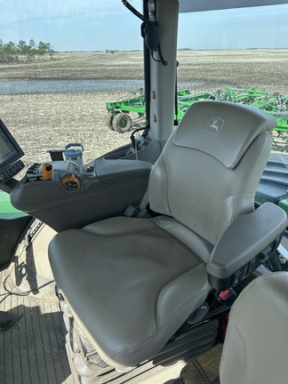 2020 John Deere 9520RX Tractor Rubber Track