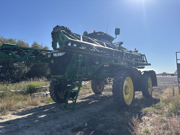 2015 John Deere R4038 Sprayer/High Clearance