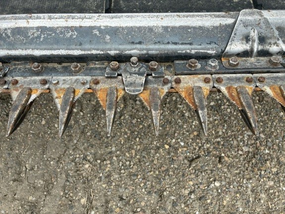 2021 MacDon FD140 Header Combine