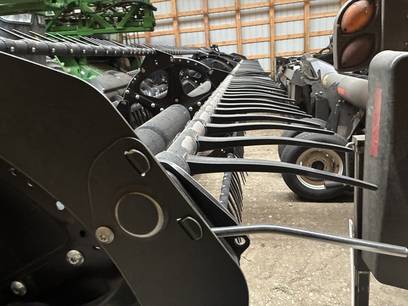 2021 MacDon FD140 Header Combine