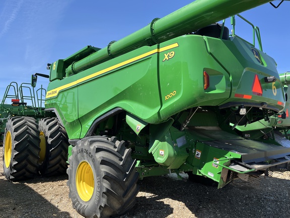 2024 John Deere X9 1000 Combine