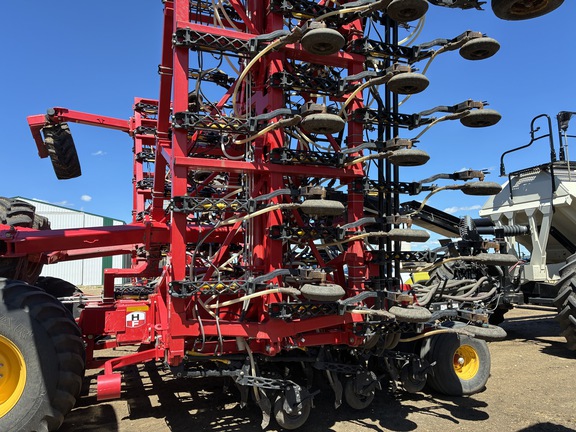 2019 Bourgault 3320 Air Seeder