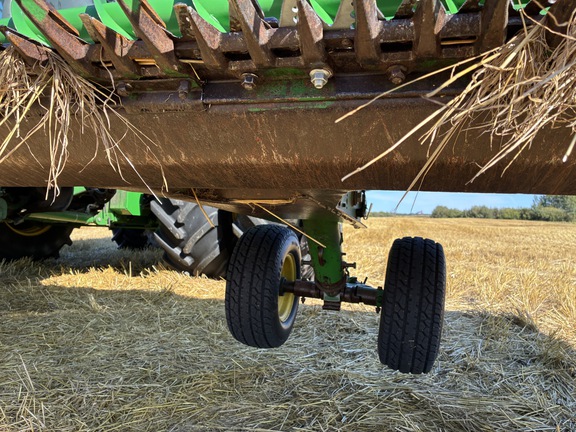 2011 John Deere 635D Header Combine