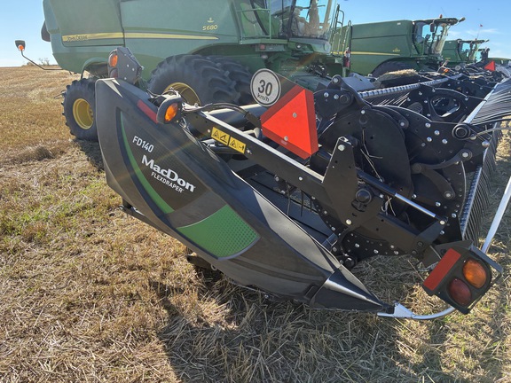 2021 MacDon FD140 Header Combine
