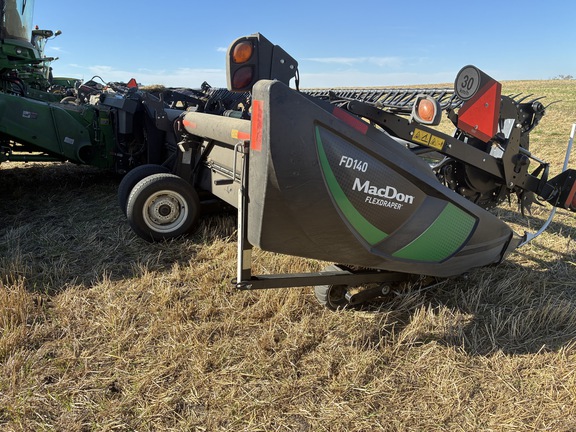 2021 MacDon FD140 Header Combine
