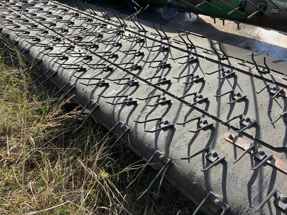 2012 John Deere 615P Header Combine