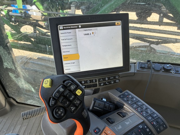 2022 John Deere 616R Sprayer/High Clearance