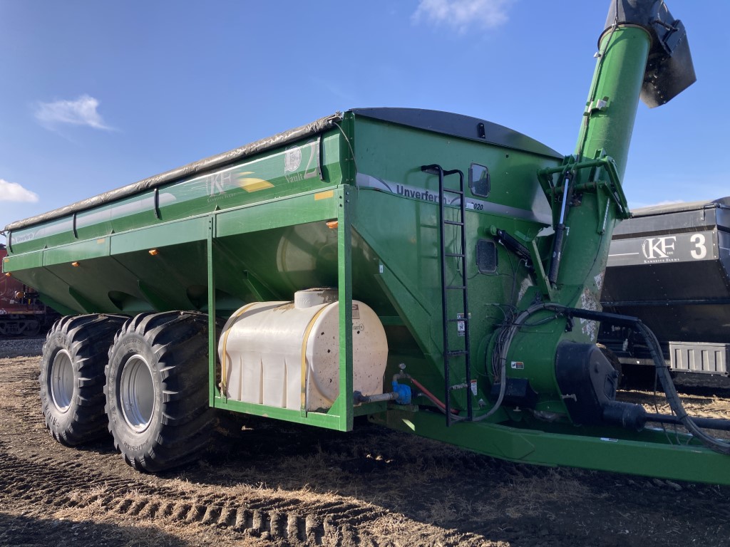 2019 Unverferth 2020 Grain Cart