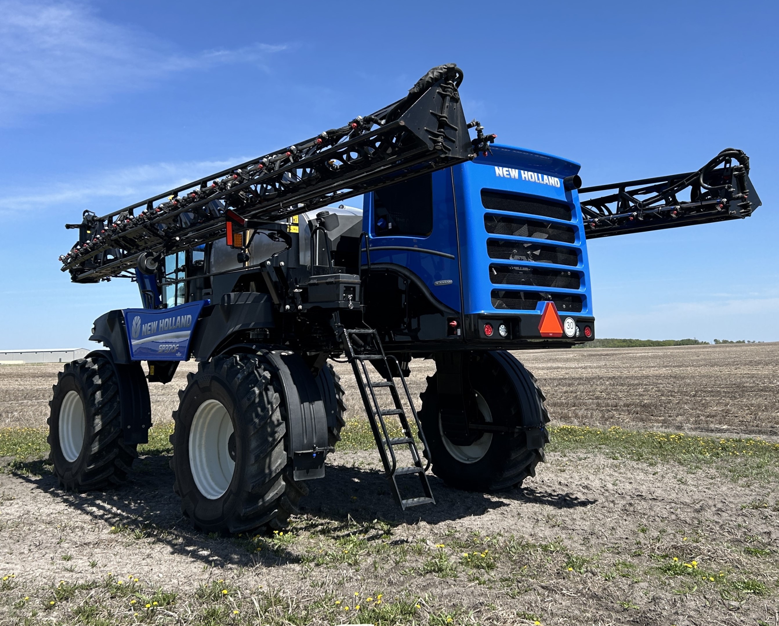 2023 New Holland SP.370F Sprayer/High Clearance