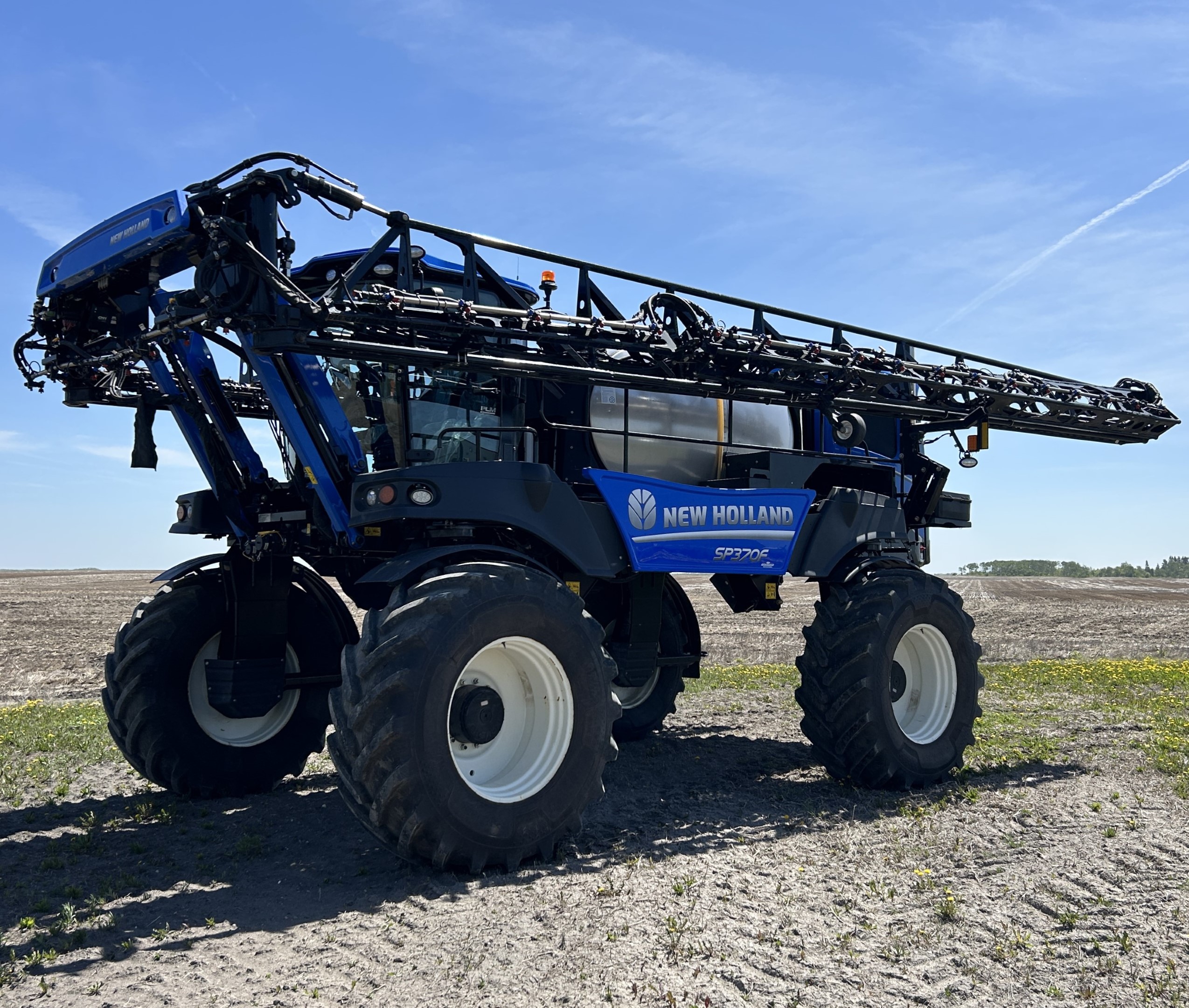 2023 New Holland SP.370F Sprayer/High Clearance