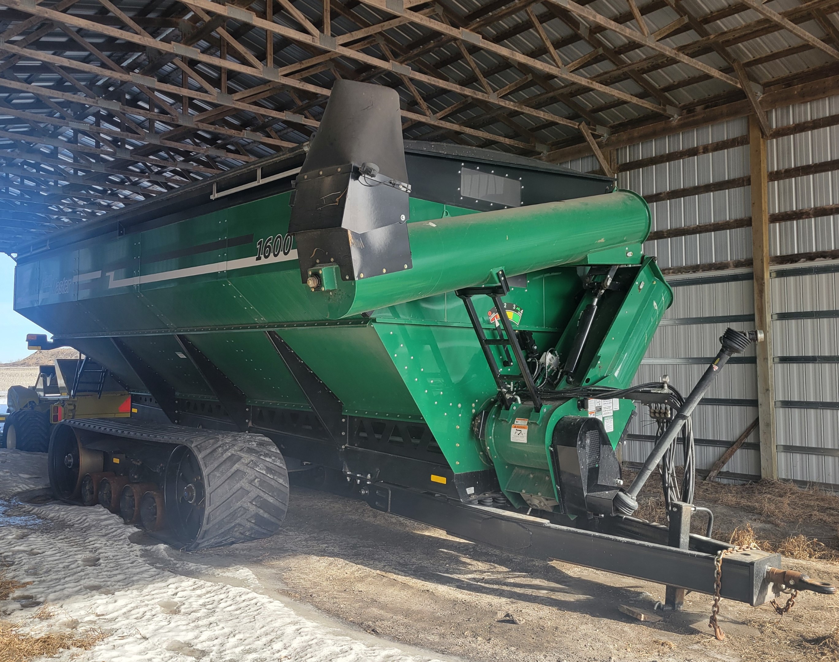 2017 Elmers HM1600 Grain Cart