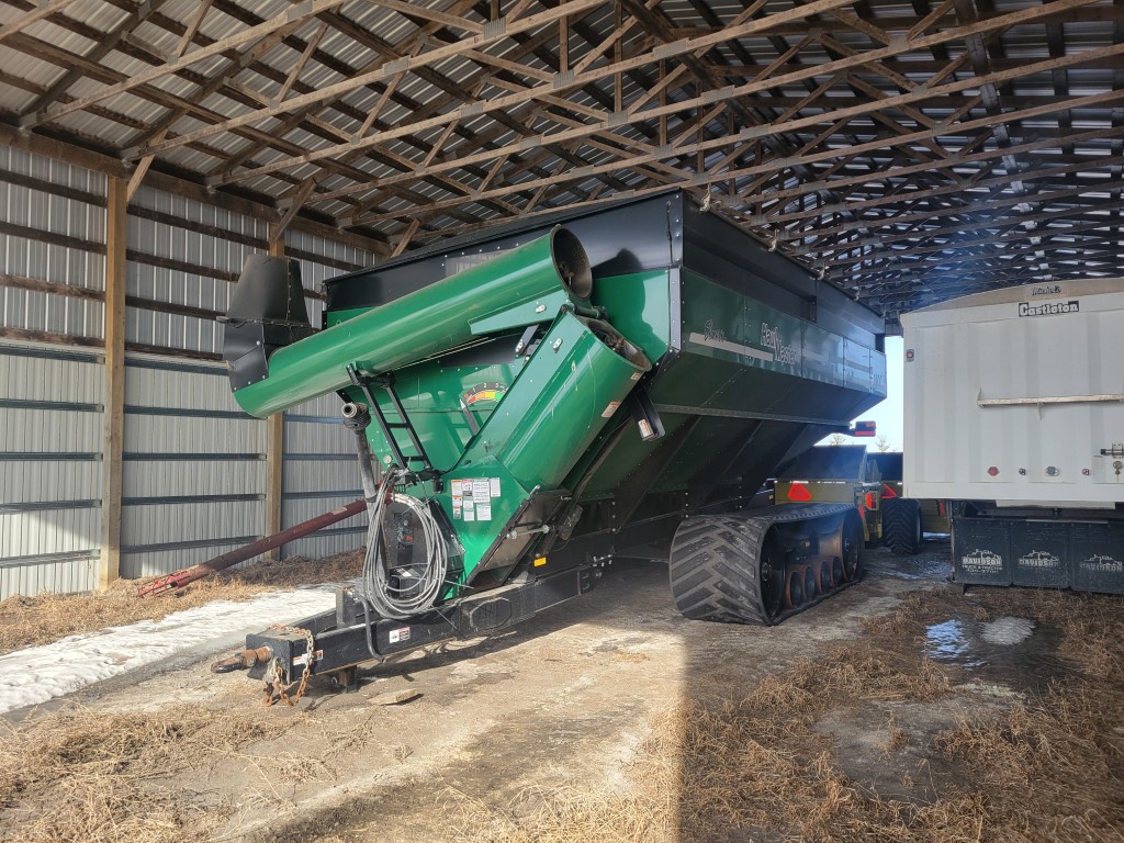 2017 Elmers HM1600 Grain Cart