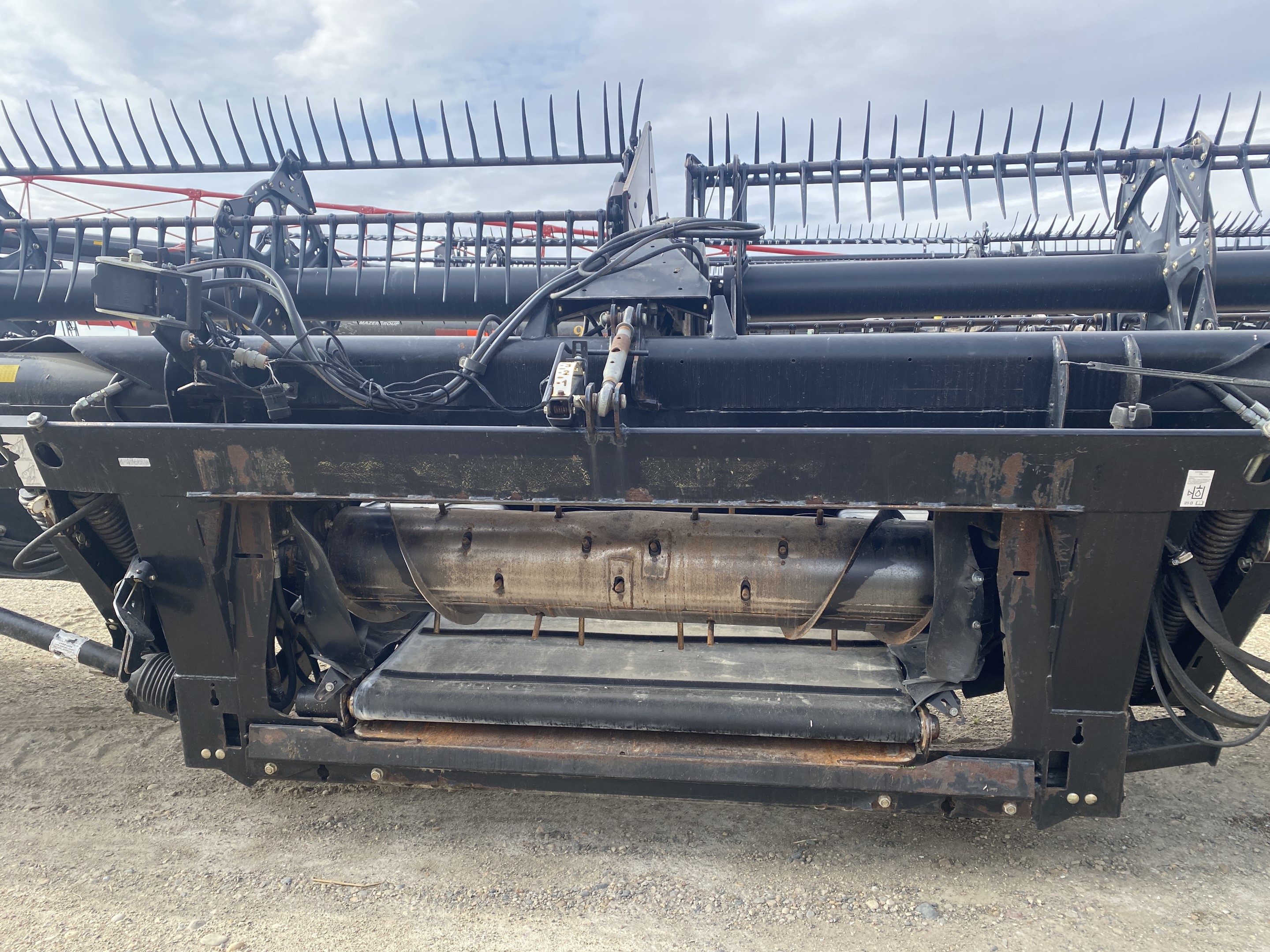 2006 MacDon 973 Header Draper