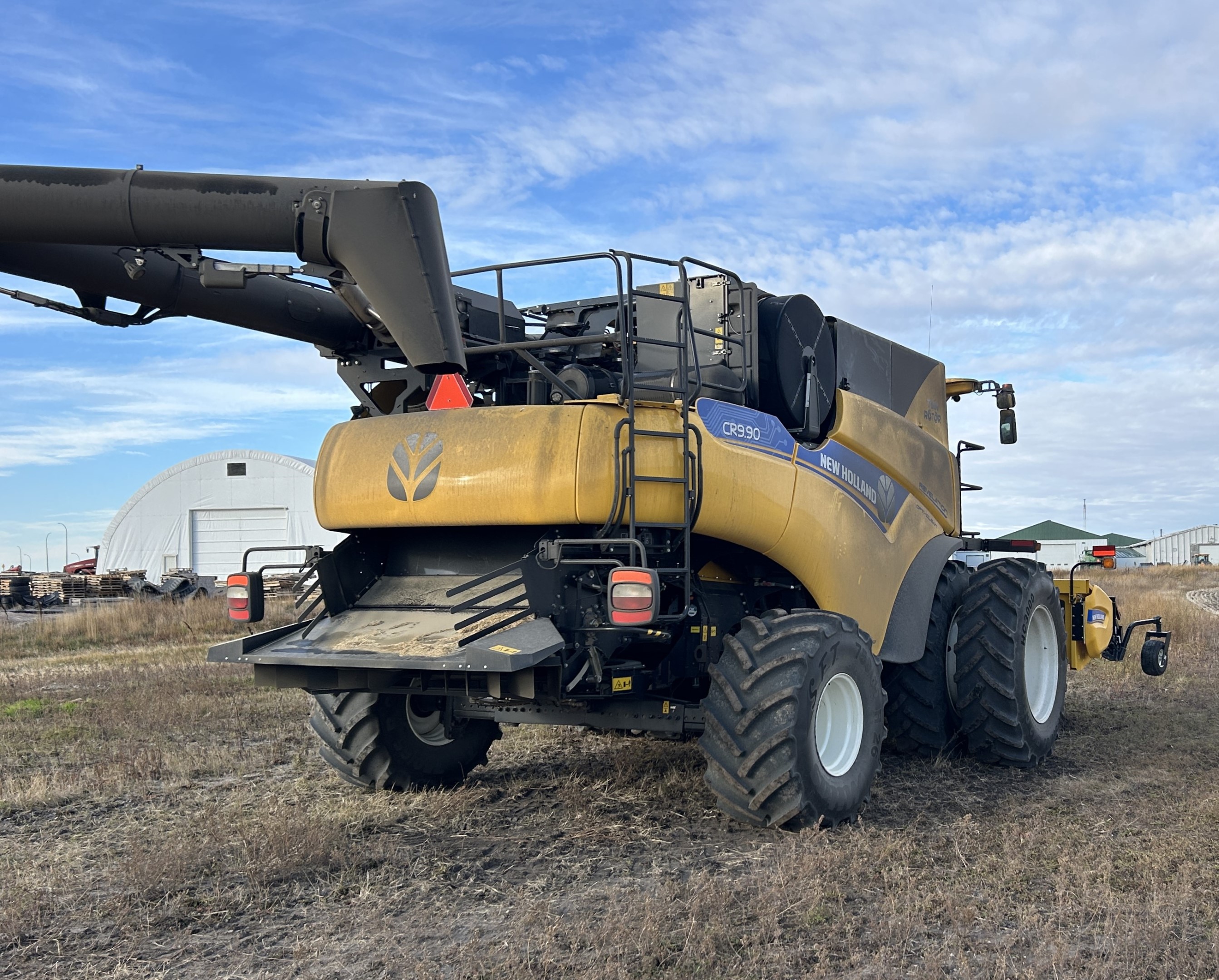 2023 New Holland CR9.90Z Combine