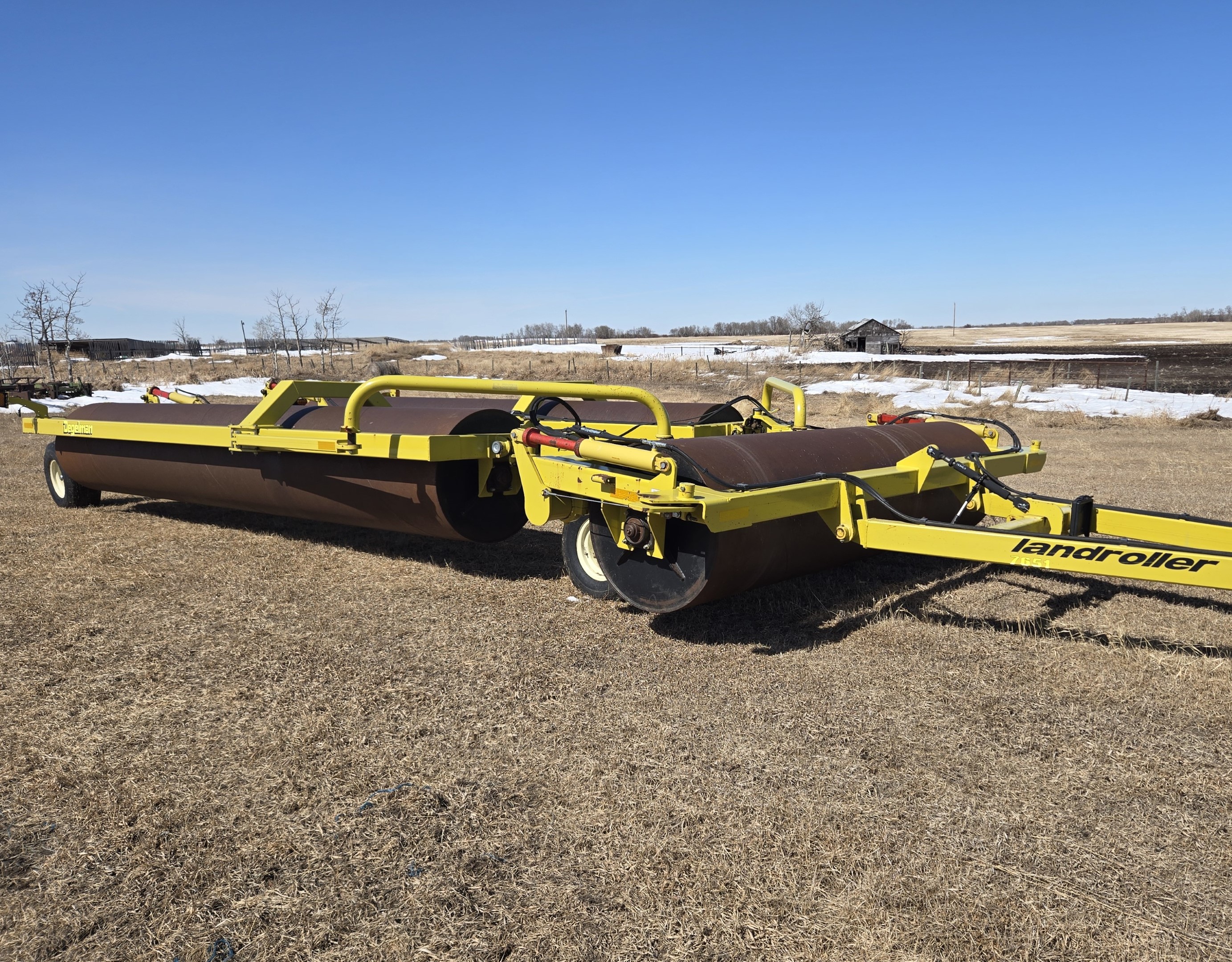 2017 Degelman LR7651 Land Roller