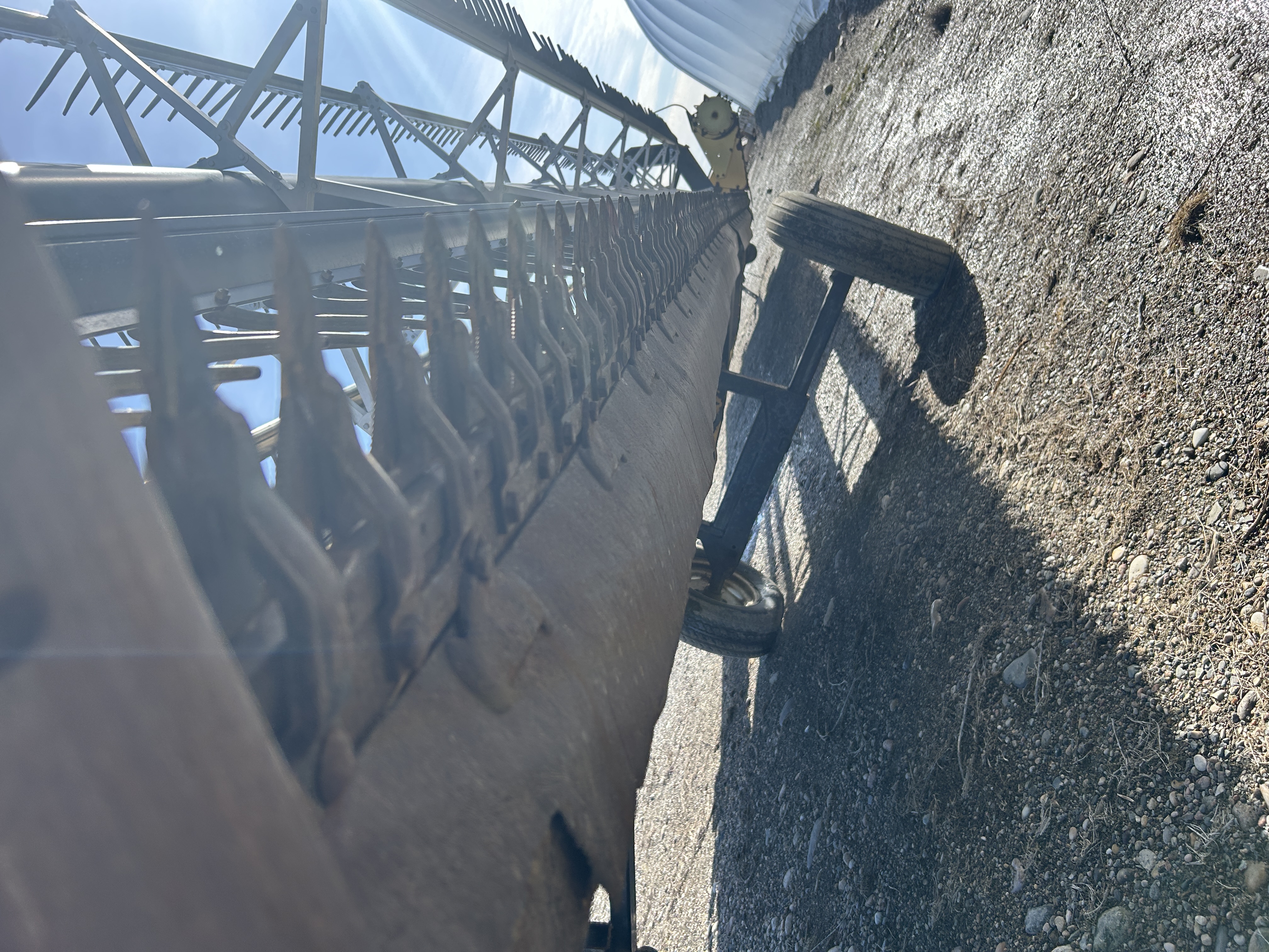 2008 New Holland HB36 Windrower Draper Header