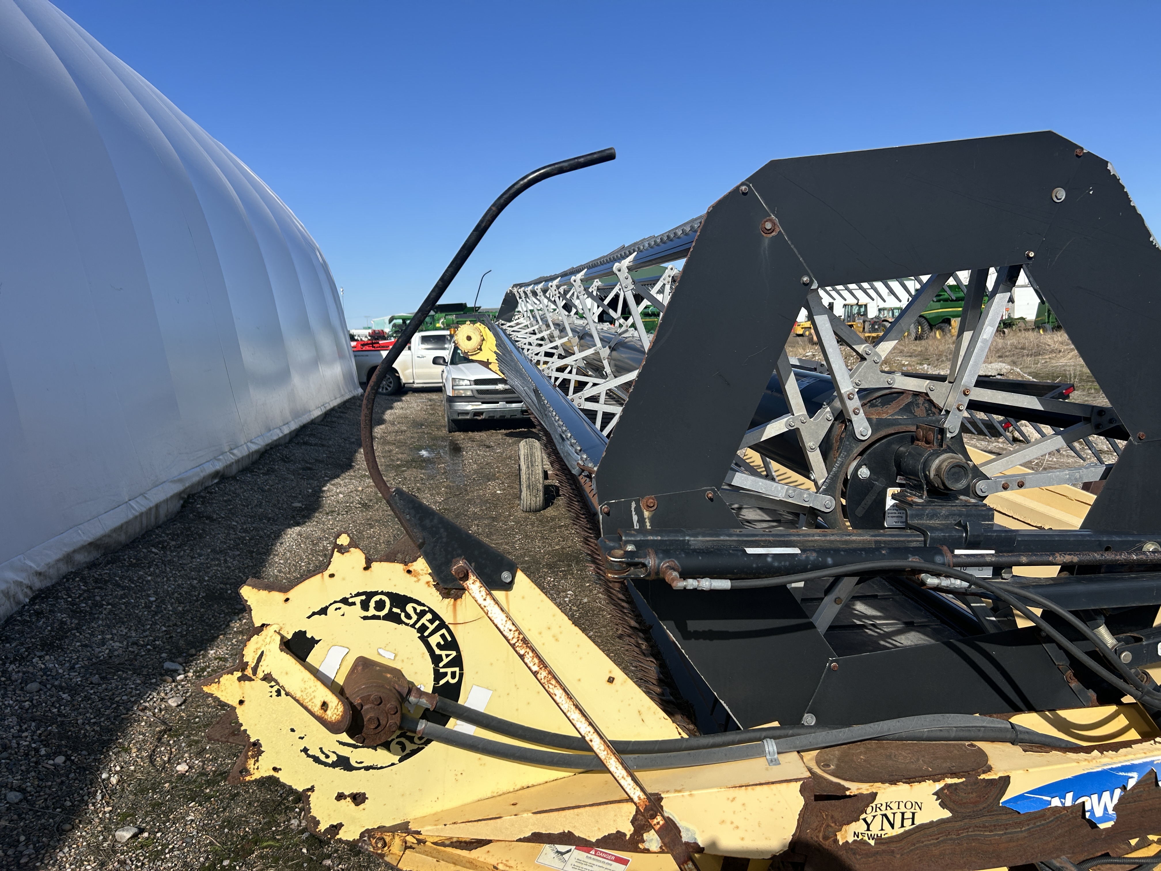 2008 New Holland HB36 Windrower Draper Header