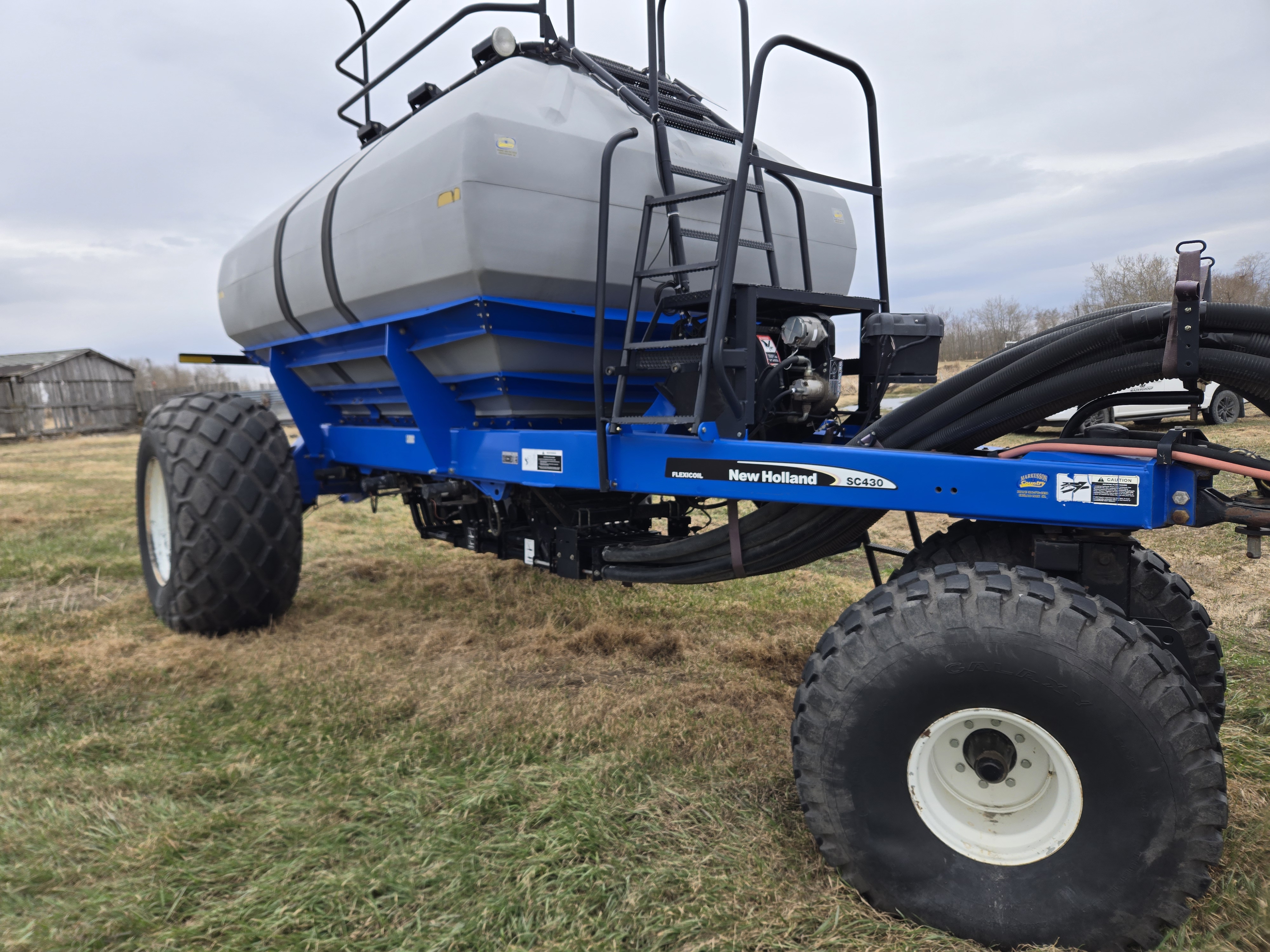 Seed Hawk 40-12 Air Drill