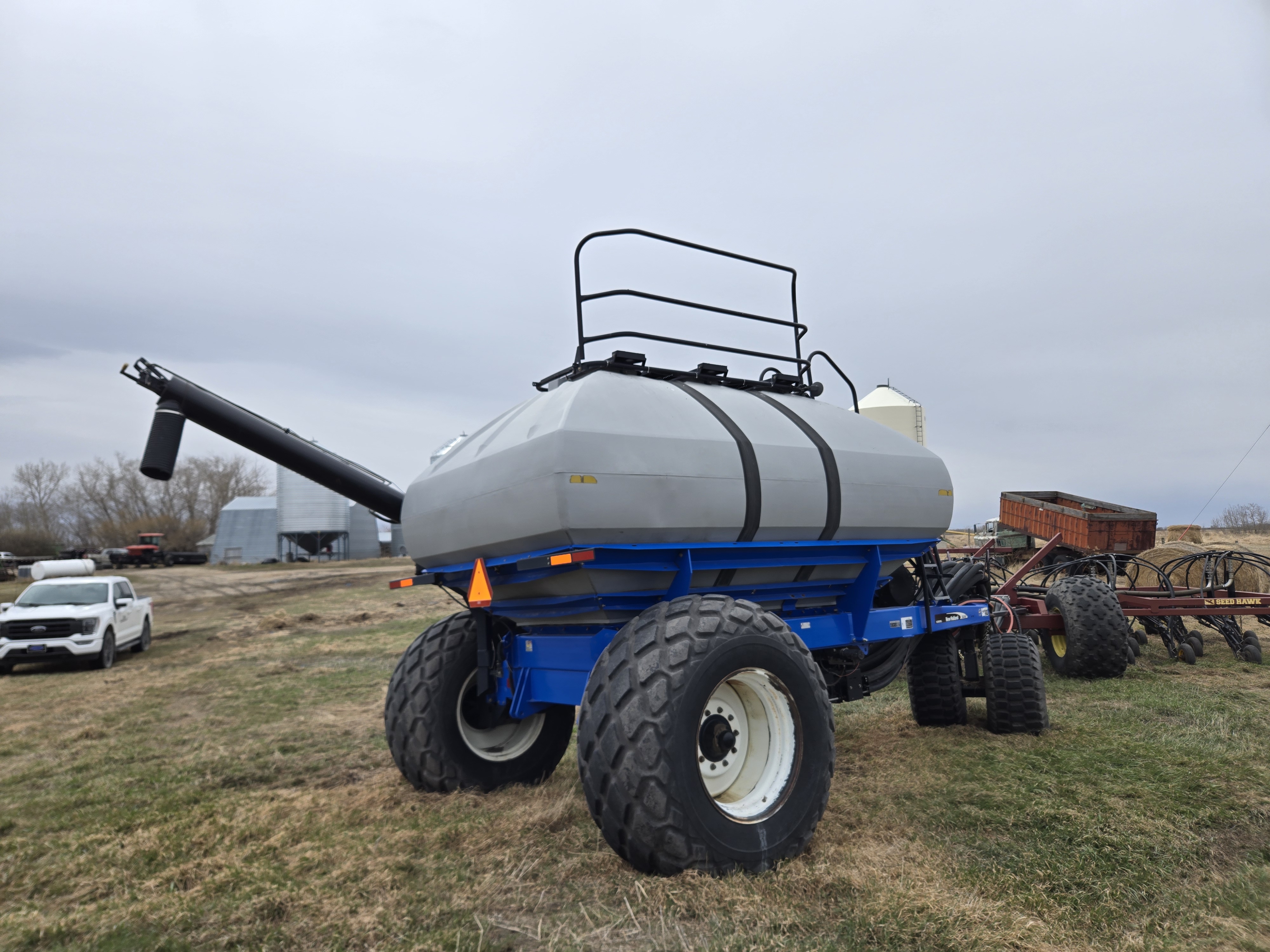 Seed Hawk 40-12 Air Drill