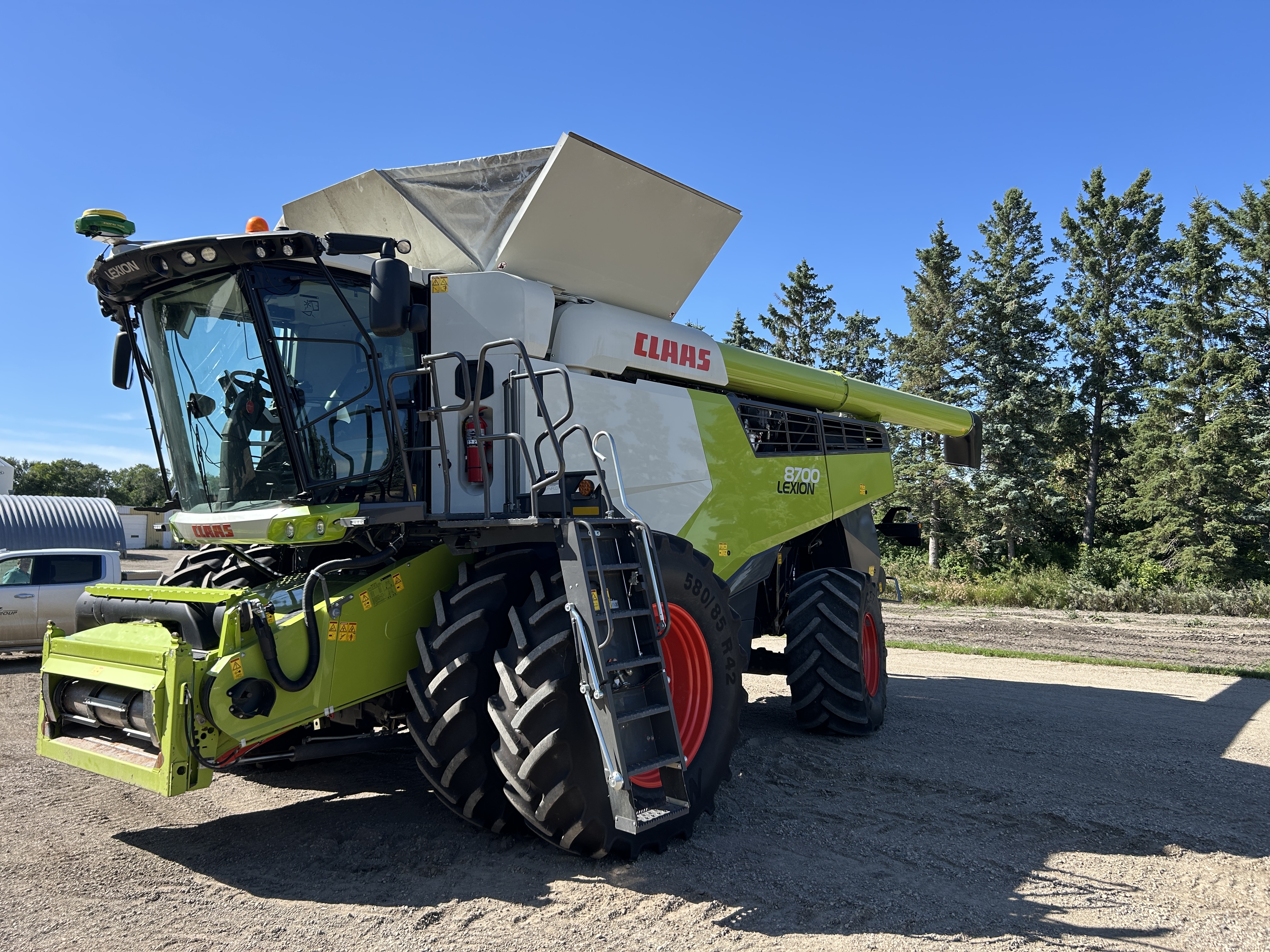 2022 CLAAS 8700 Combine