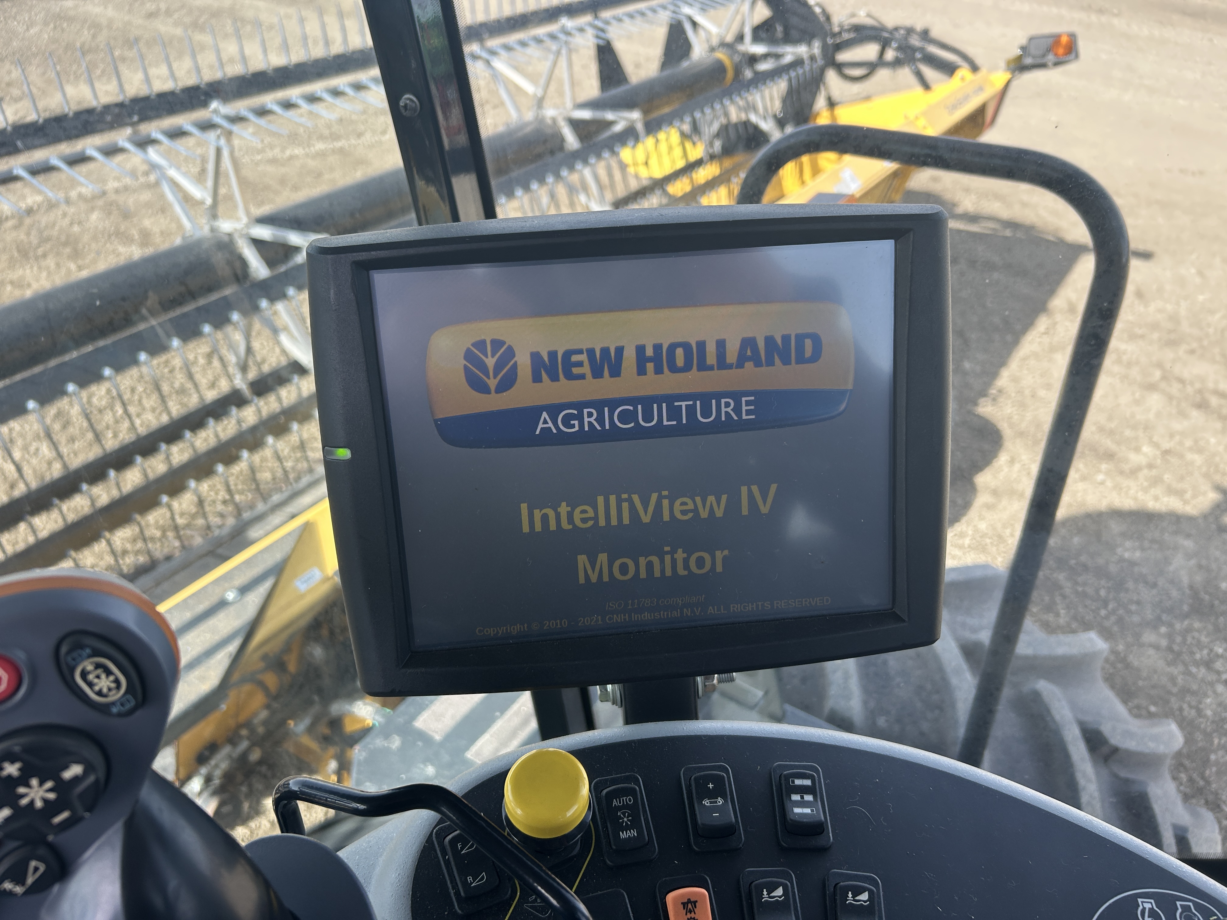 2017 New Holland SR160 Windrower