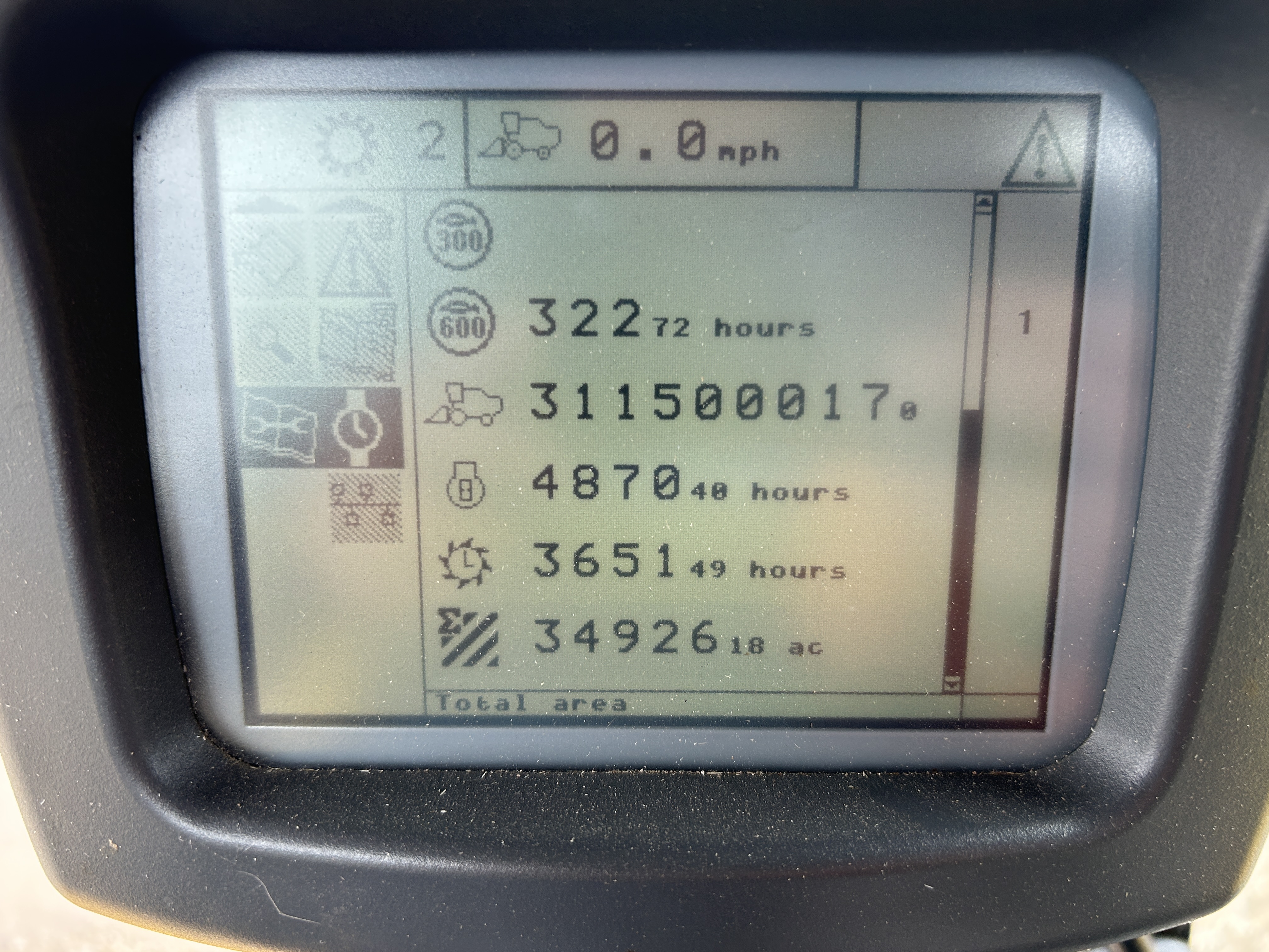 2006 New Holland CX860 Combine