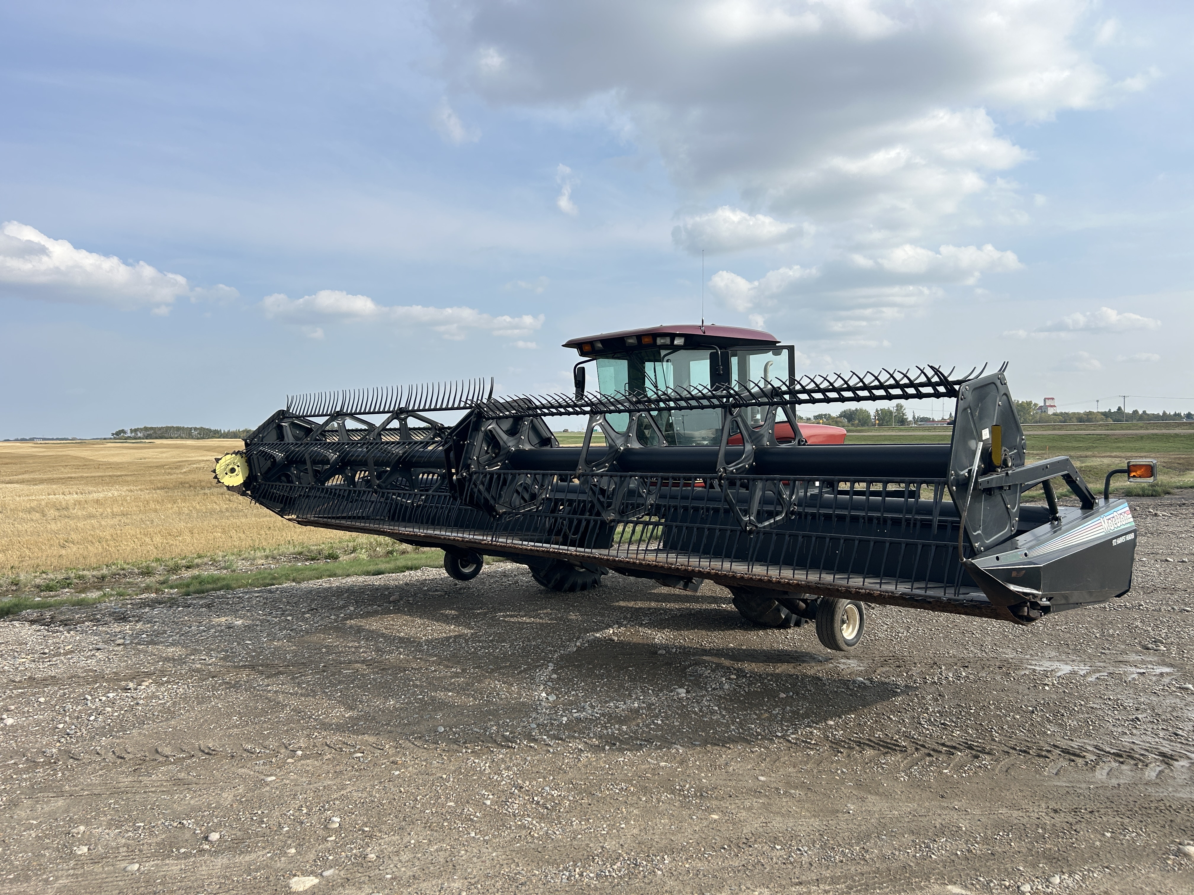 2003 Prairie Star 4940 Windrower
