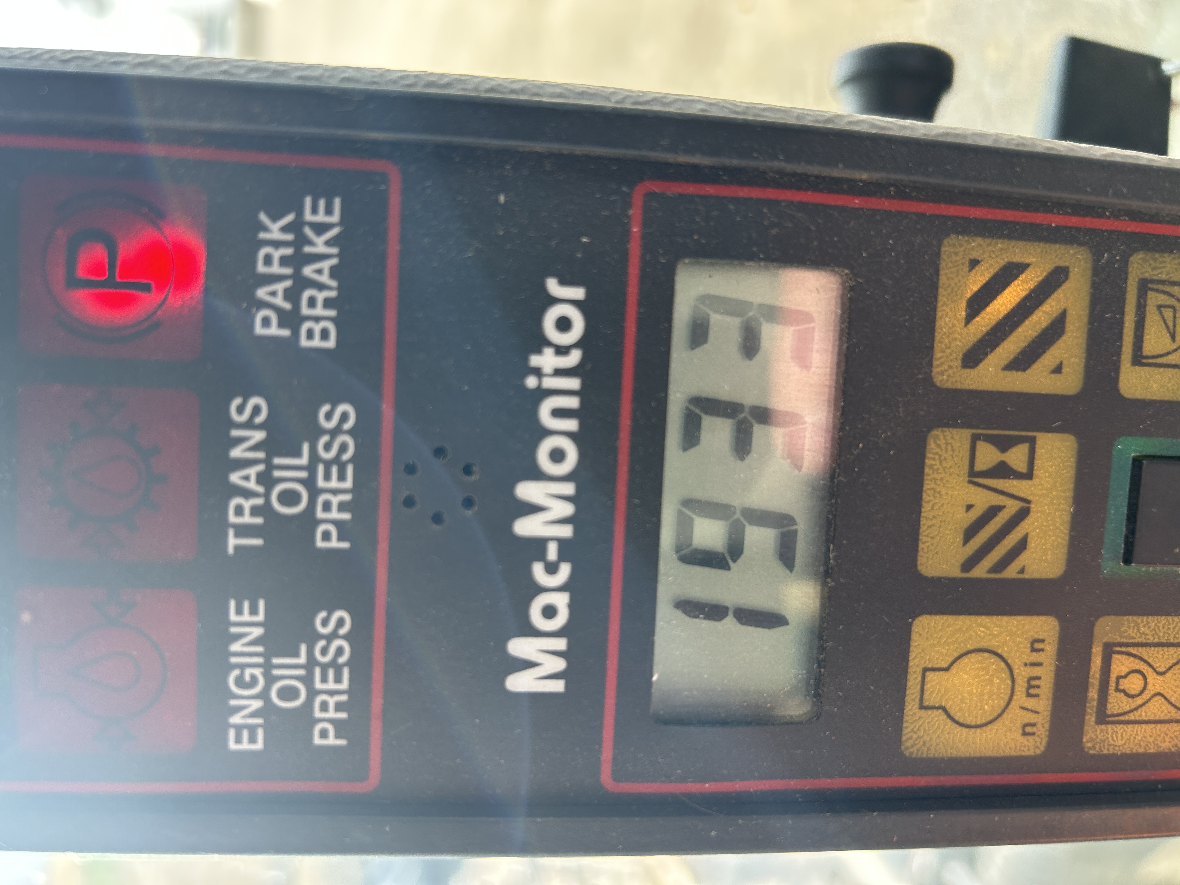 2003 Prairie Star 4940 Windrower