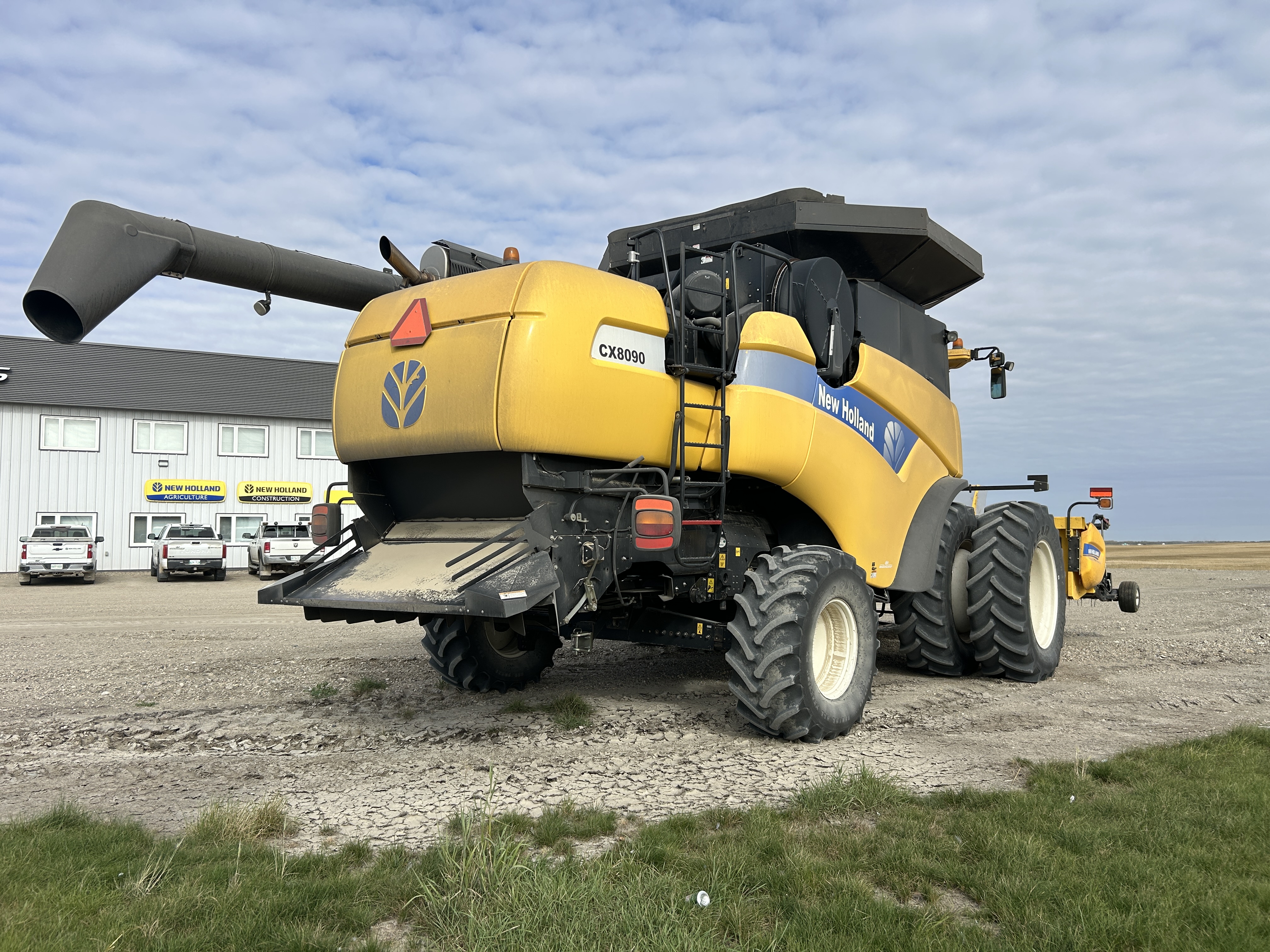2012 New Holland CX8090 Combine