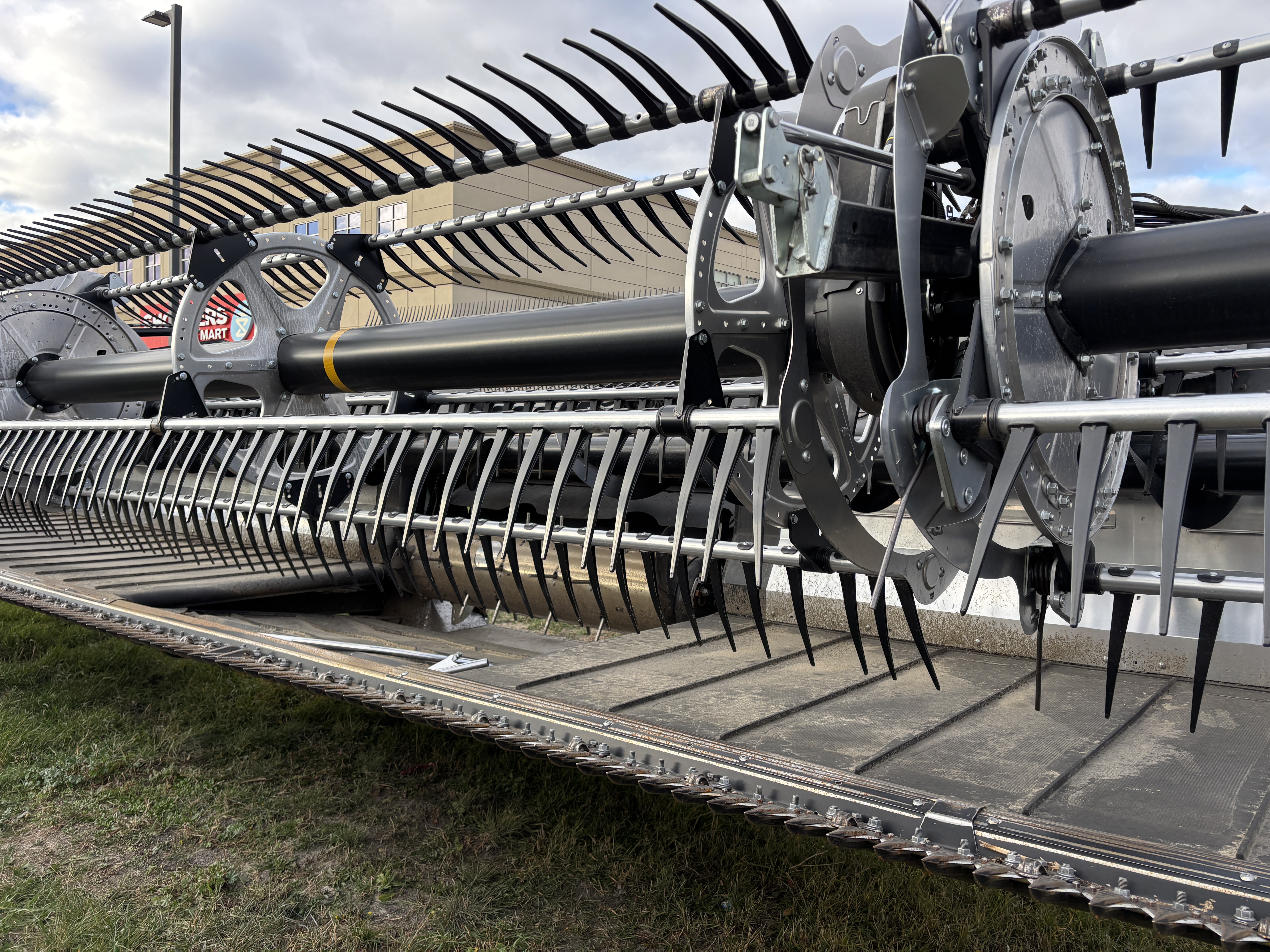 2022 CLAAS CONVIO F1380 Header Draper Flex