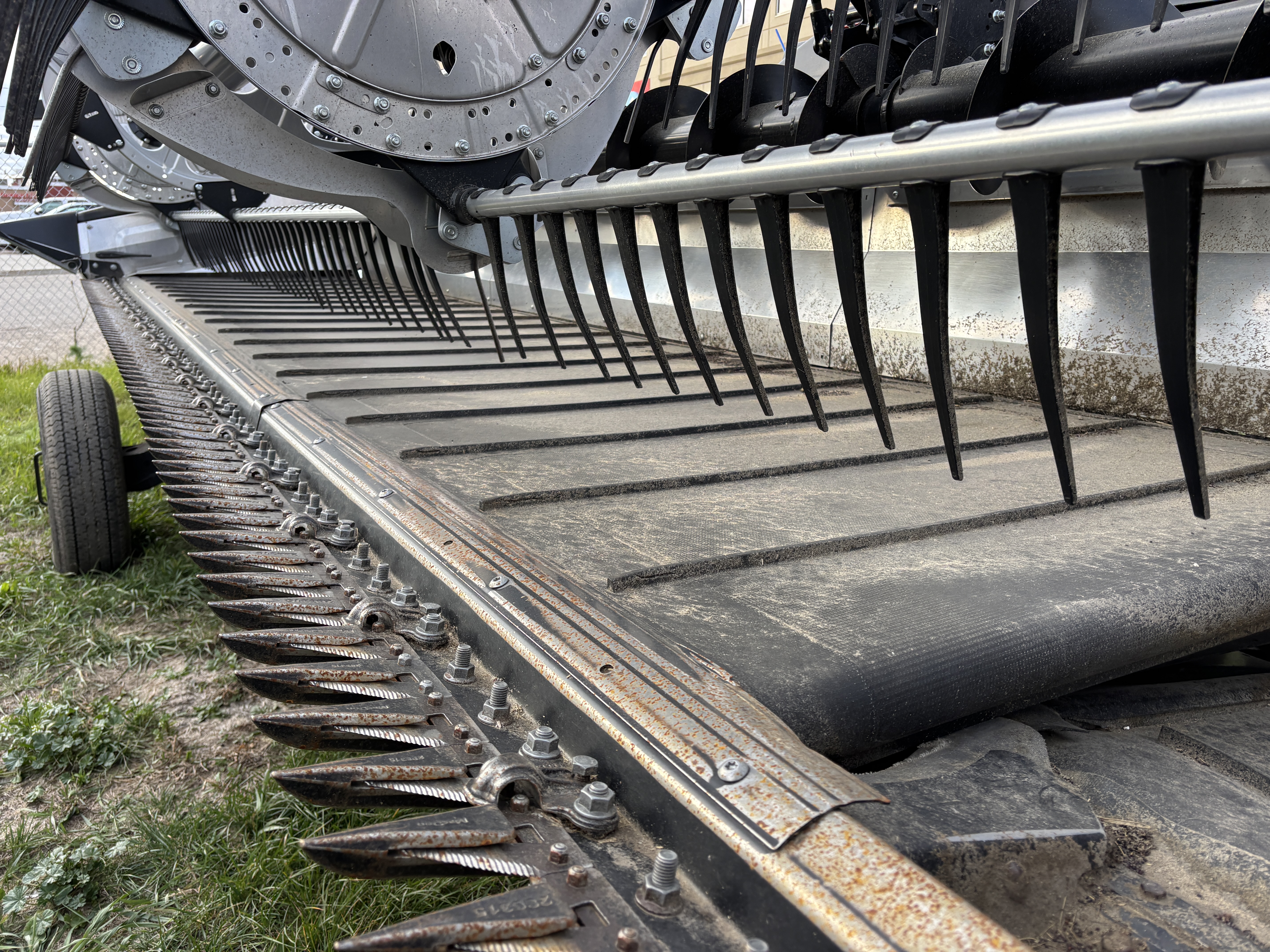 2022 CLAAS CONVIO F1380 Header Draper Flex