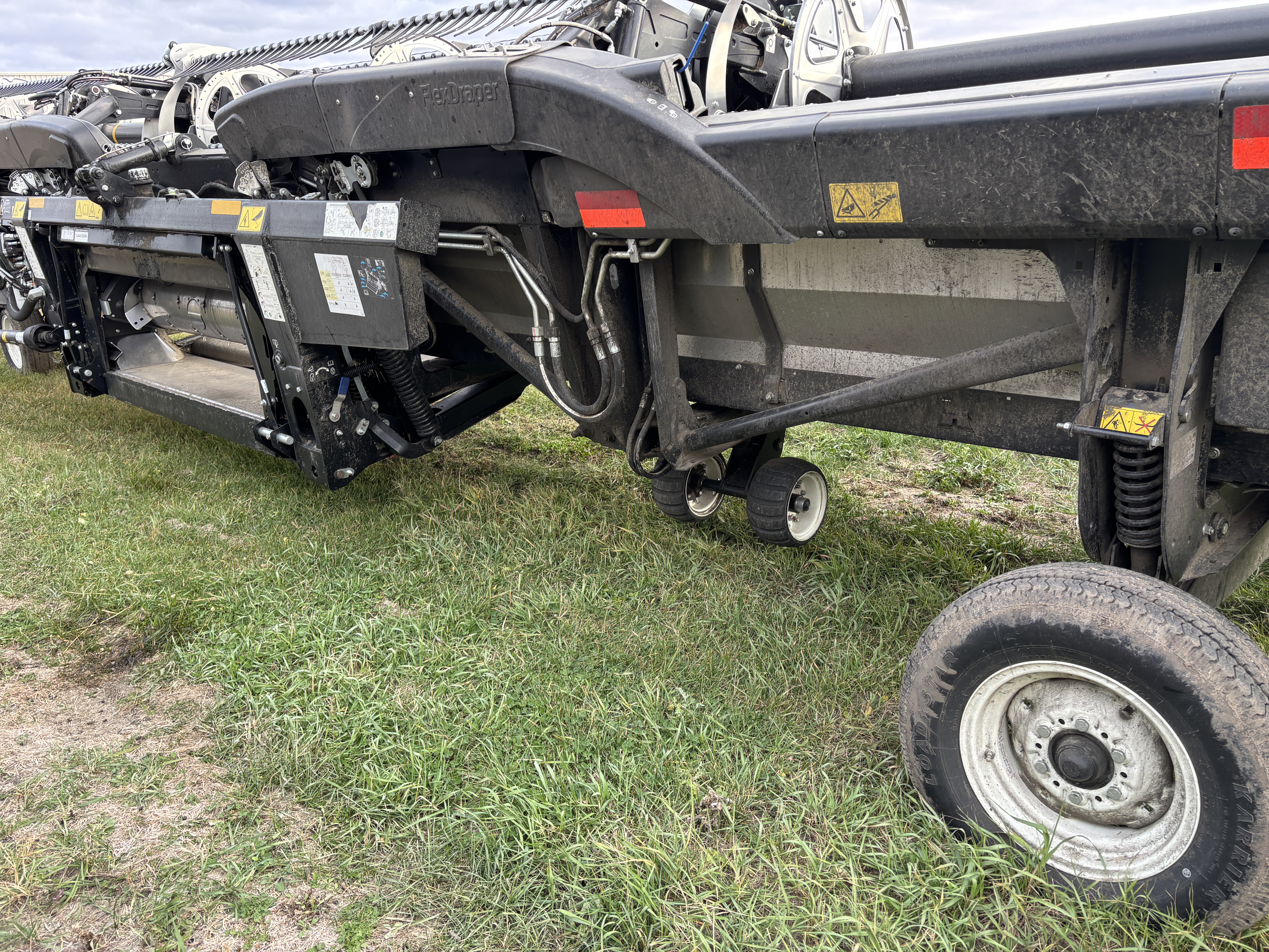 2022 CLAAS CONVIO F1380 Header Draper Flex