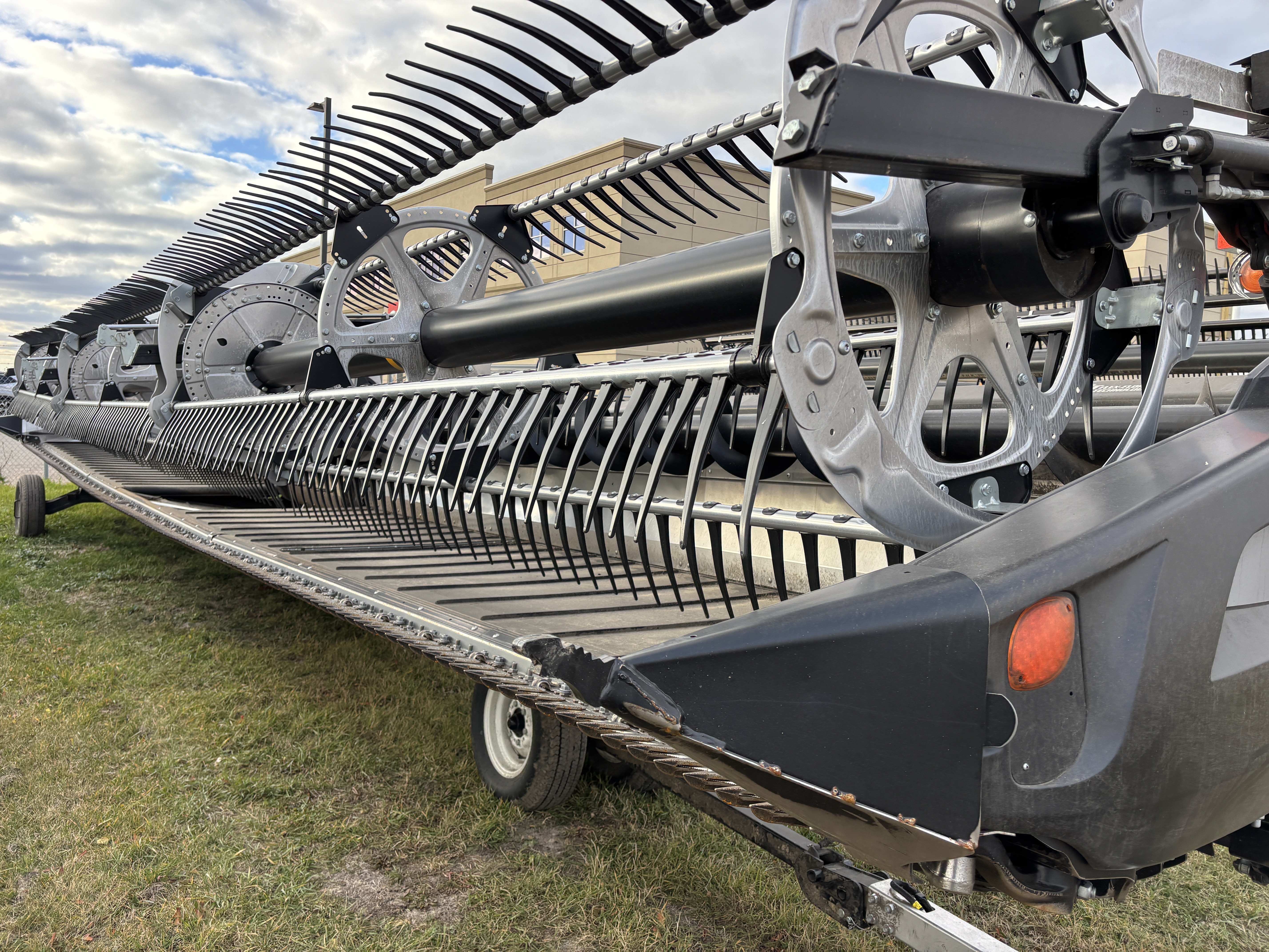 2022 CLAAS CONVIO F1380 Header Draper Flex