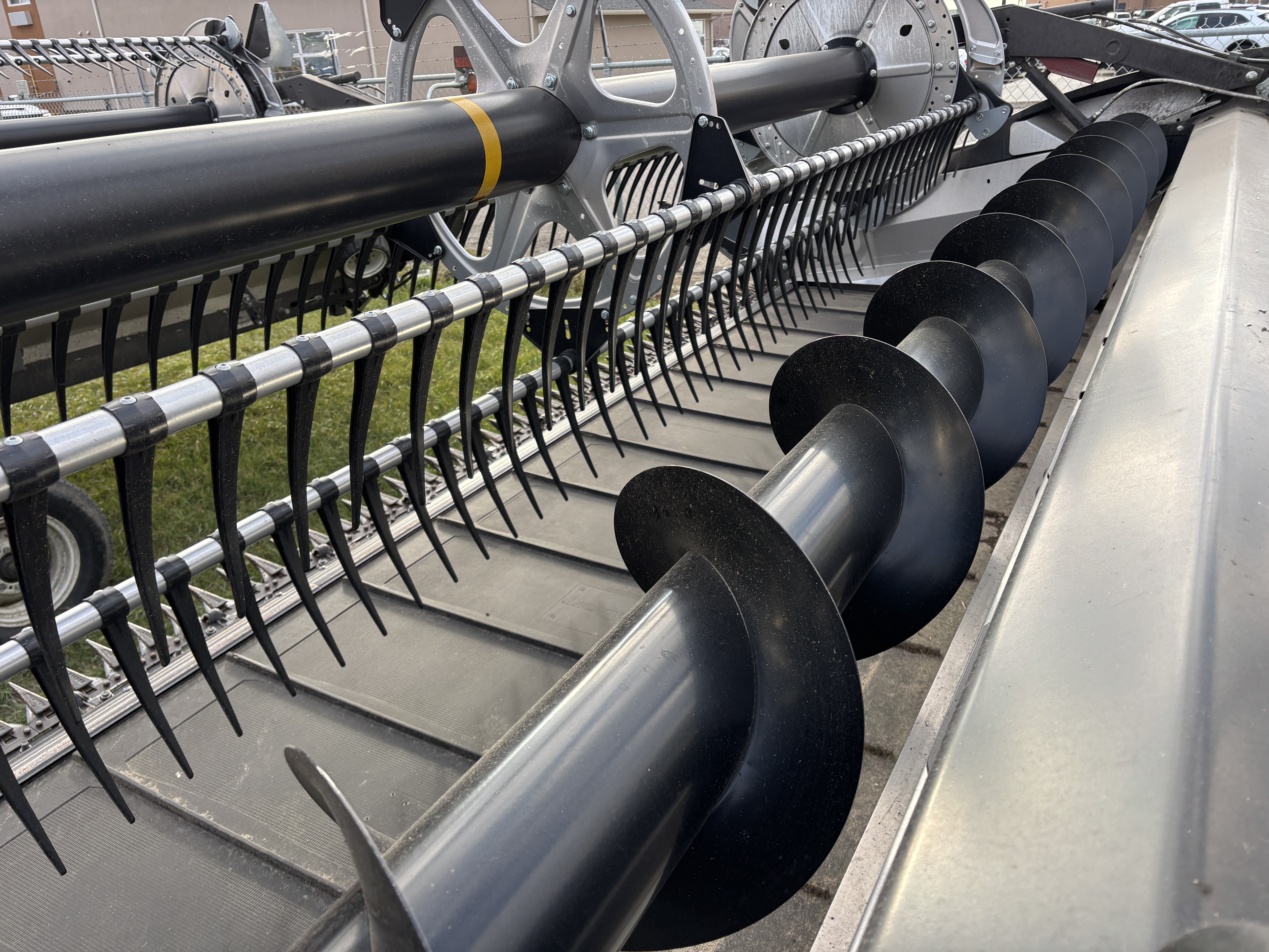 2022 CLAAS CONVIO F1380 Header Draper Flex