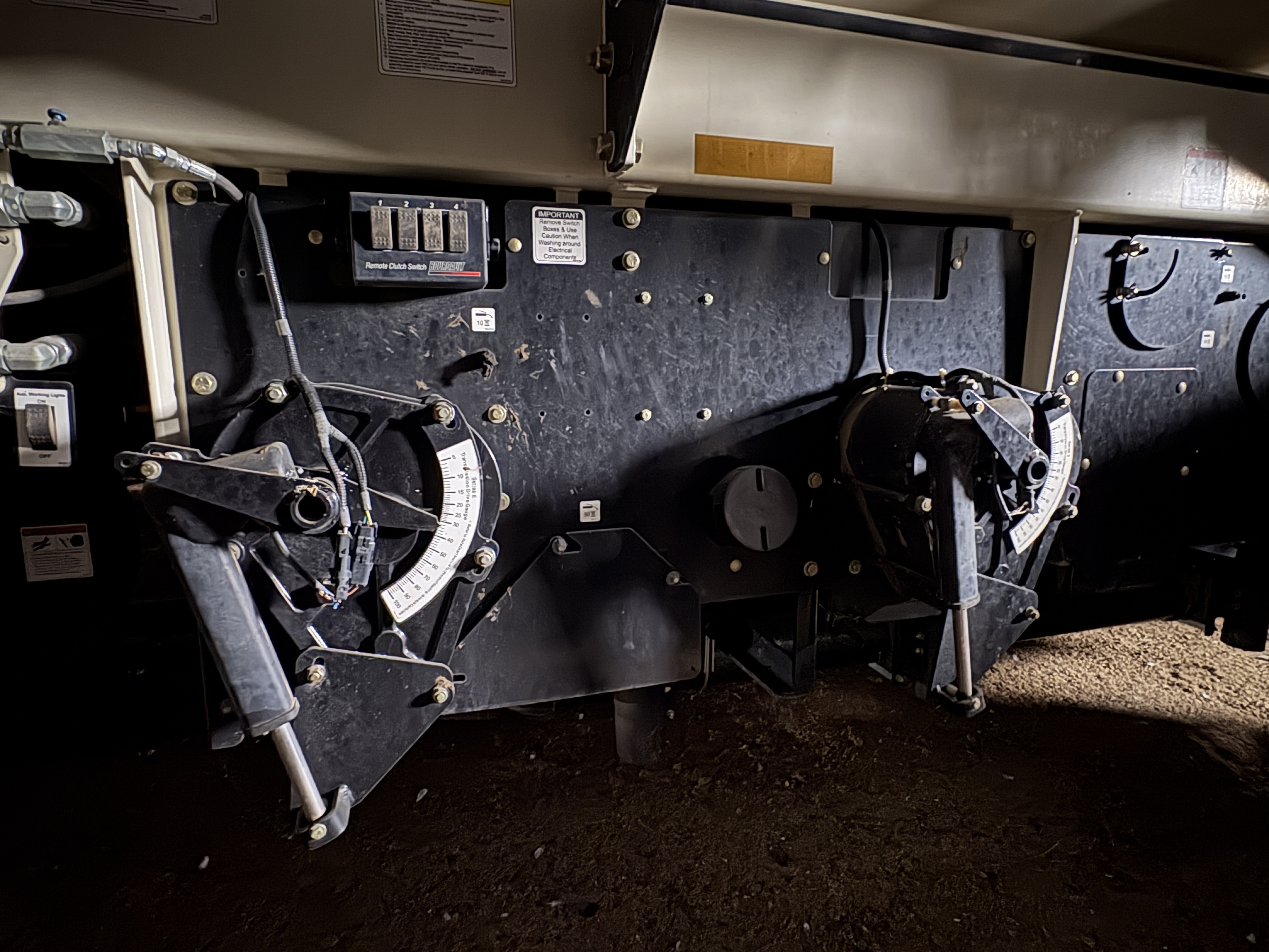 2014 Bourgault 6450 Air Tank/Cart