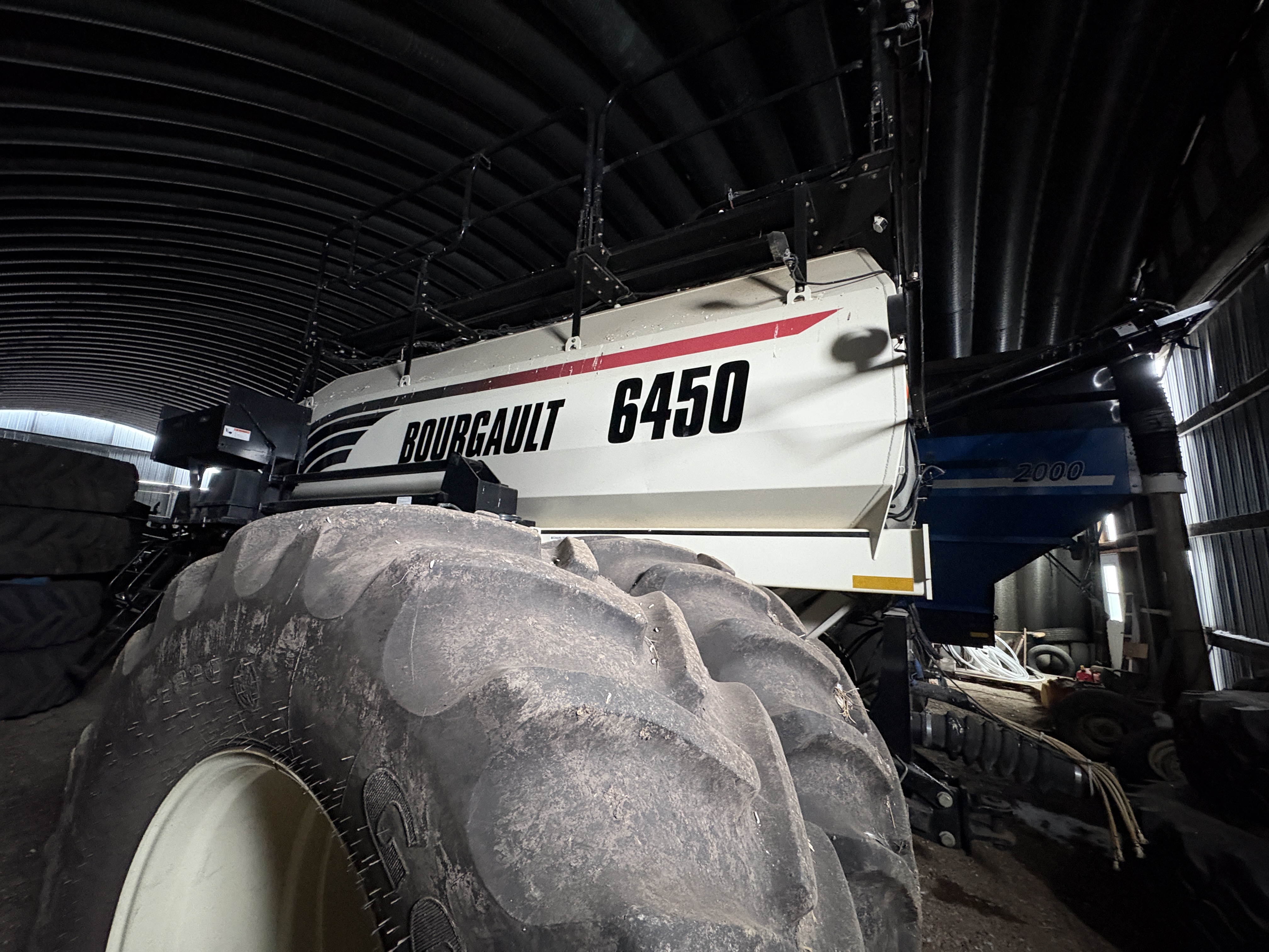 2014 Bourgault 6450 Air Tank/Cart