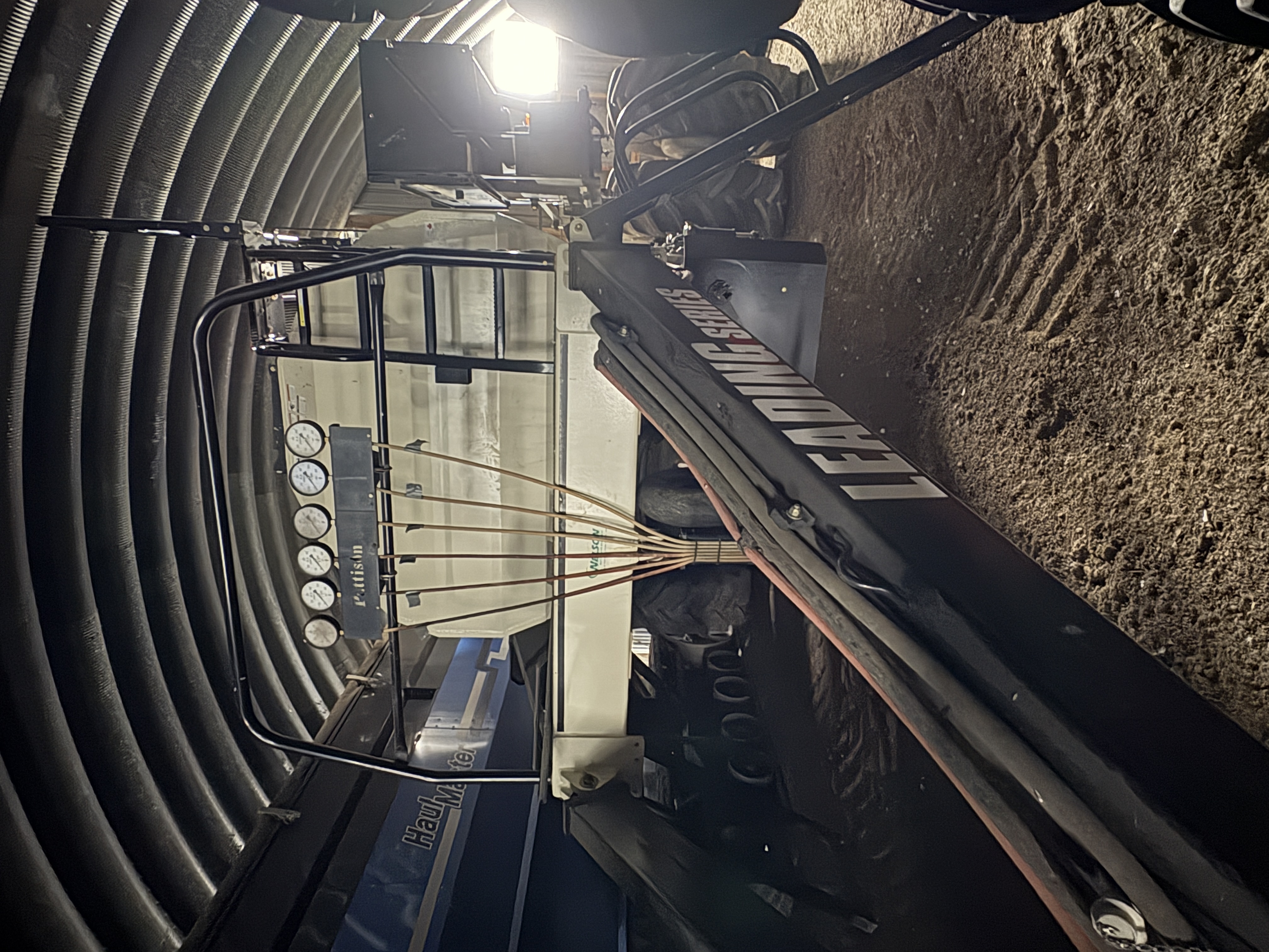 2014 Bourgault 6450 Air Tank/Cart