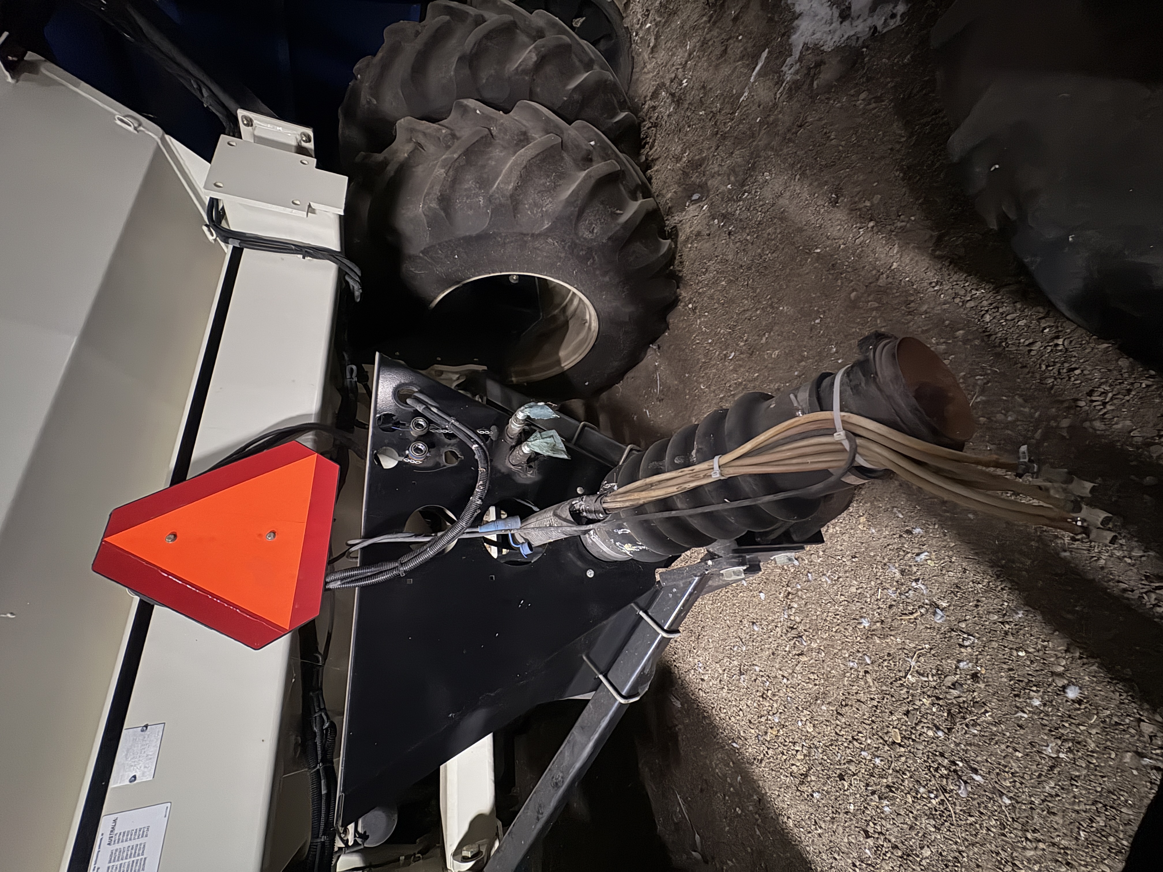 2014 Bourgault 6450 Air Tank/Cart