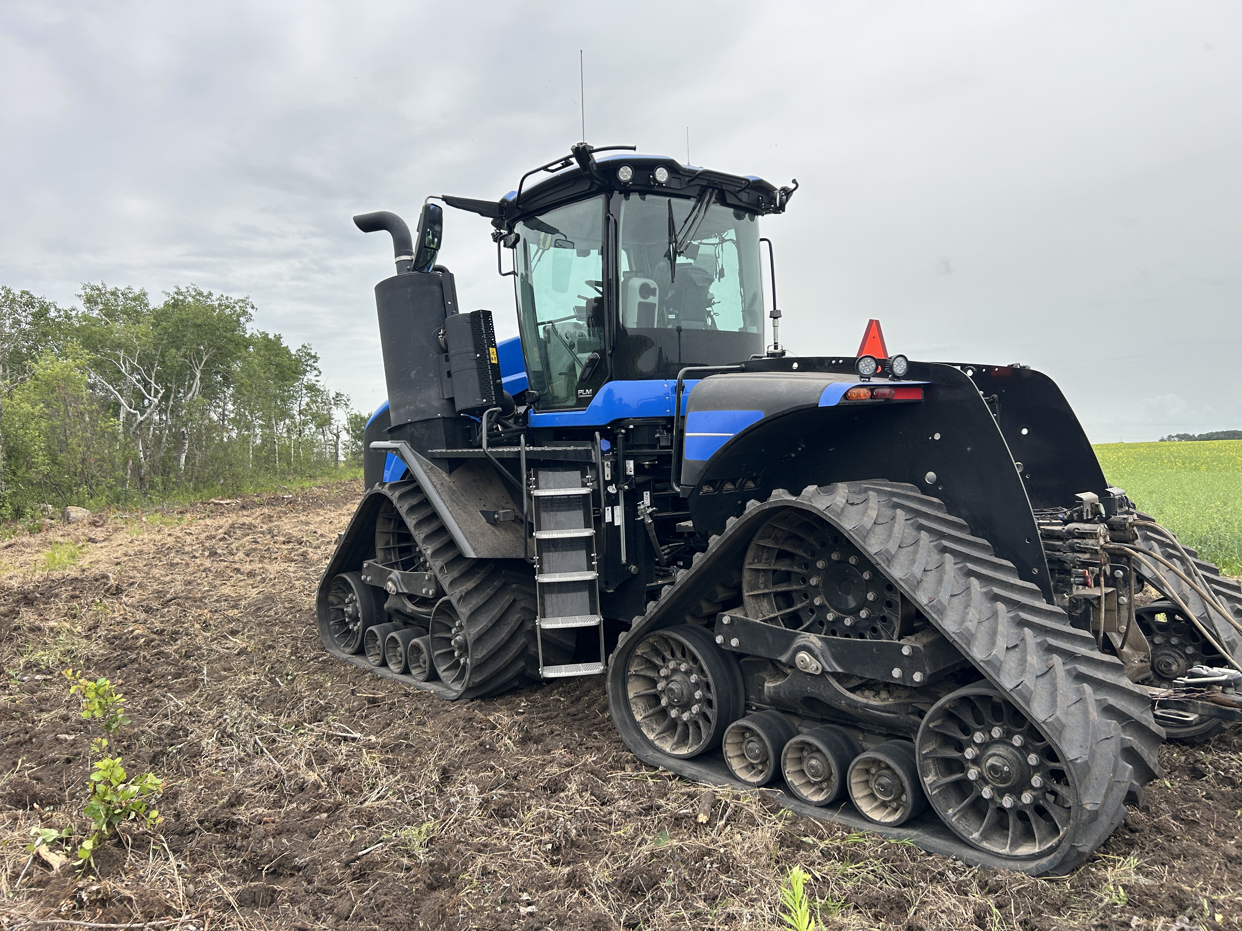 2024 New Holland T9.655 Tractor Rubber Track